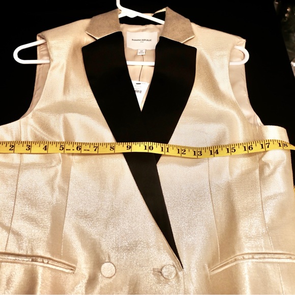 Banana Republic Metallic Gold and Black Vest - Picture 6 of 7
